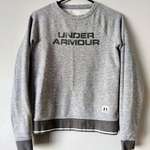 Under armour sweater size S